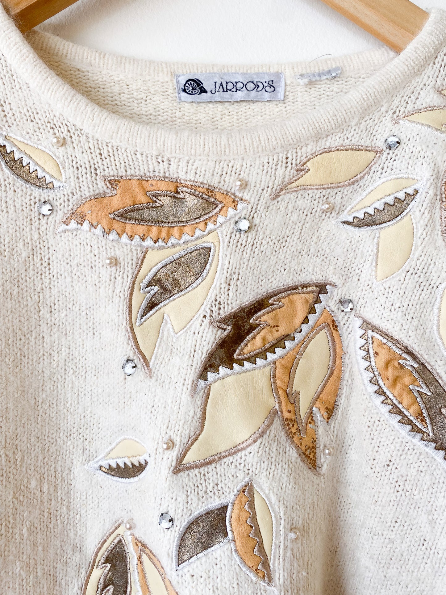 VINTAGE JARROD'S WHITE EMBELLISHED SWEATER