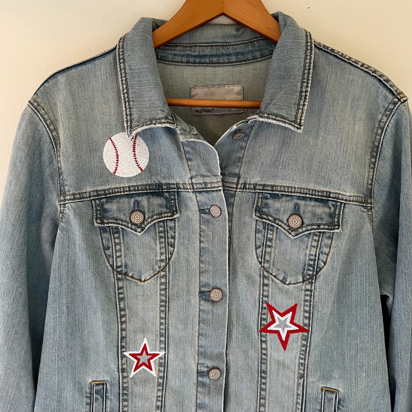 TOLD YA SEW "CINCINNATI REDS" EMBROIDERED DENIM JACKET