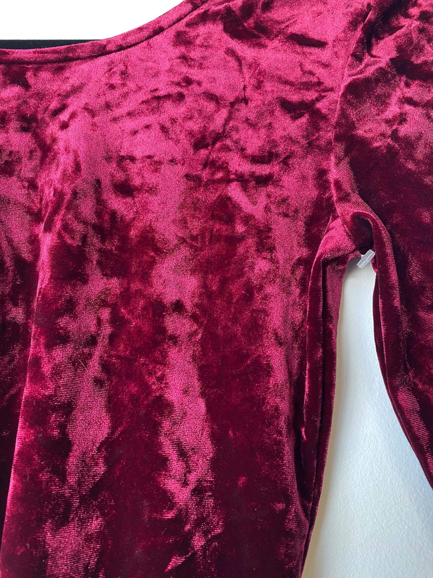 FOREVER 21 CRUSHED VELVET MAROON BODYCON MINI Dress