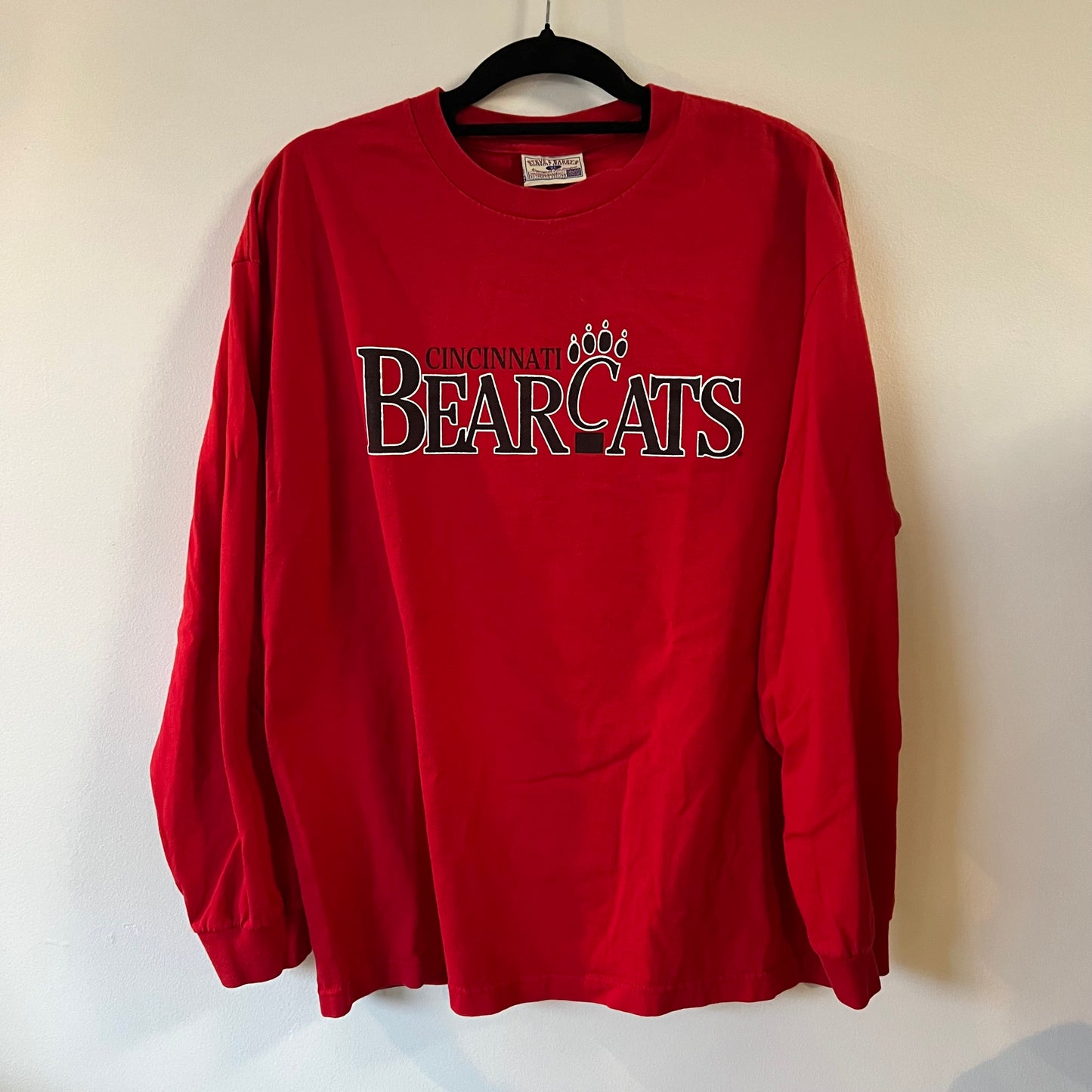 STEVE & BARRY'S UNIVERSITY OF CINCINNATI LONG-SLEEVE T-SHIRT