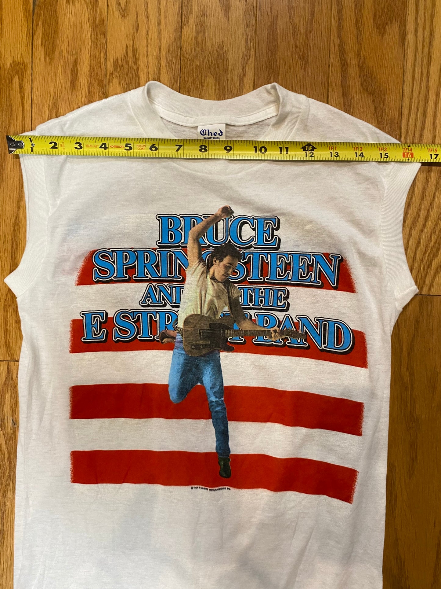 BRUCE SPRINGSTEEN DEADSTOCK VINTAGE BORN IN THE USA 1984 SLEEVELESS TOUR TEE