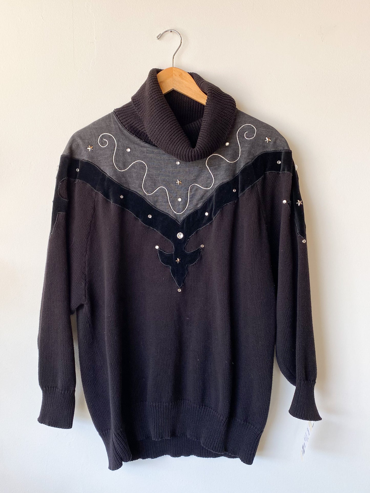 VINTAGE 90'S EMBELLISHED TURTLE SWEATER